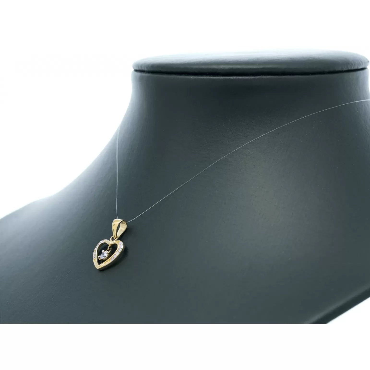 Pandantiv Aur 8K Inimă cu Zirconii