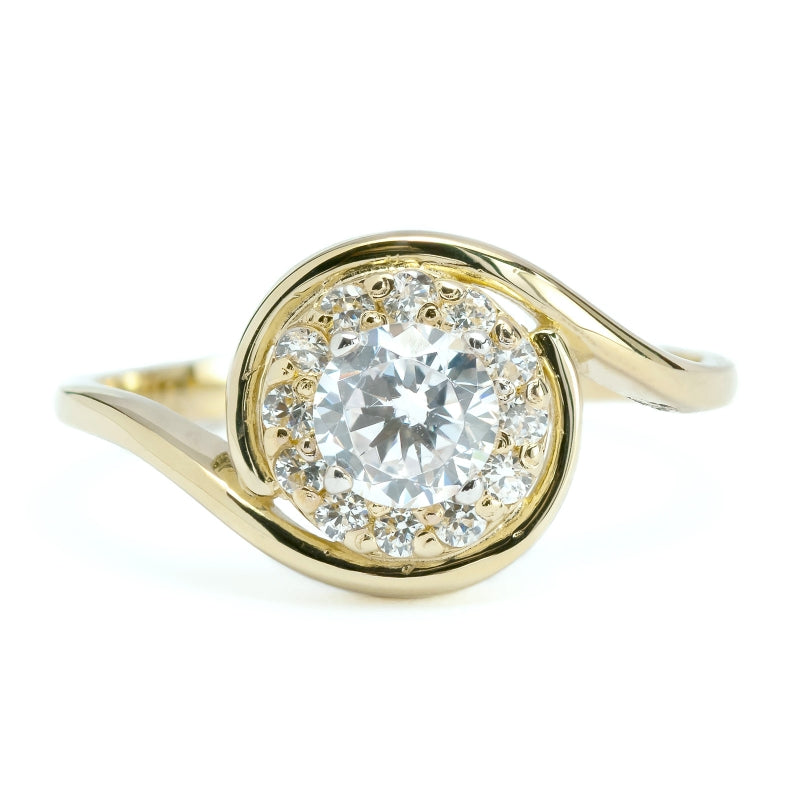 Inel Aur 8K Cu Piatră Mare și Detaliu Floral