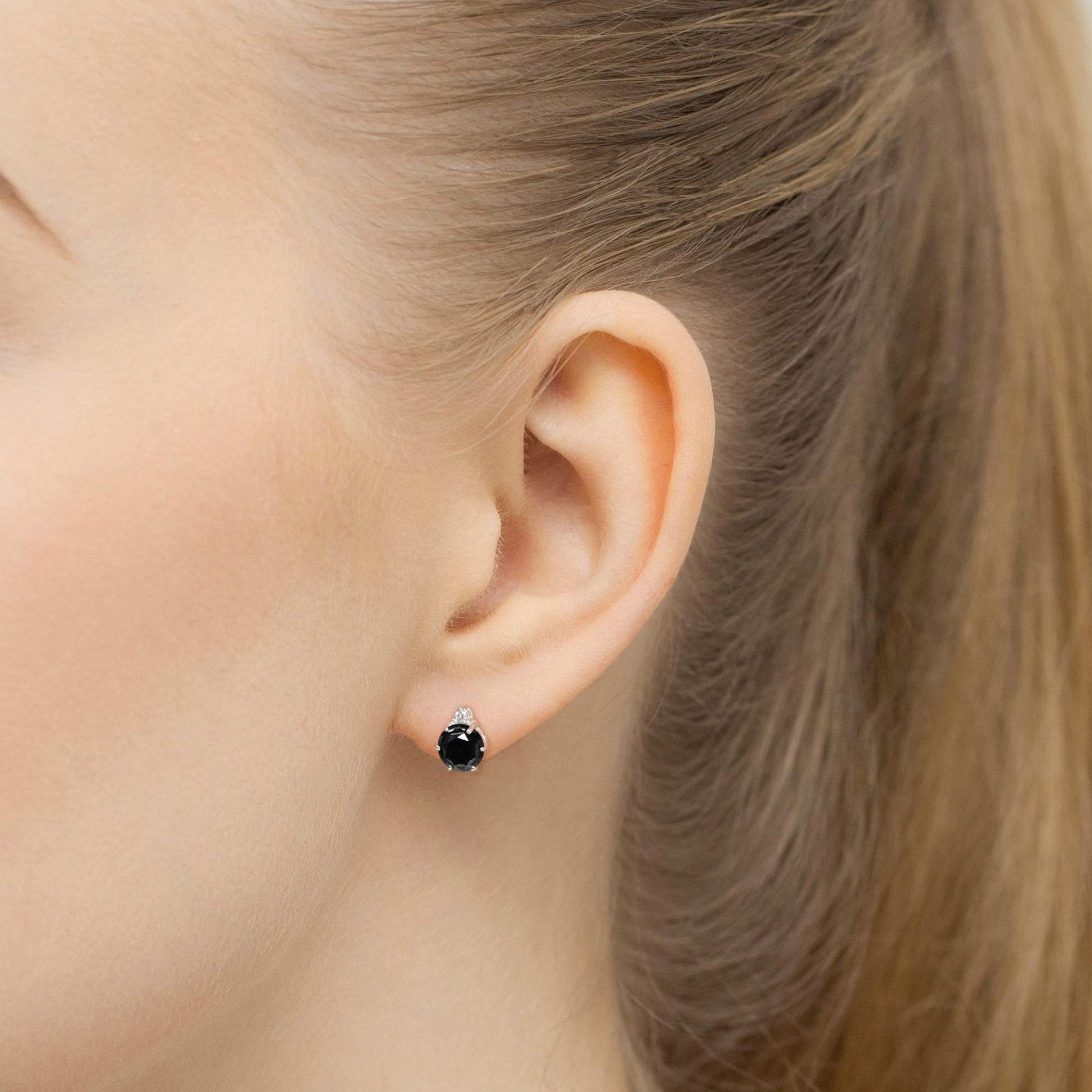 Cercei Aur 14K Cu Diamant Negru KO076