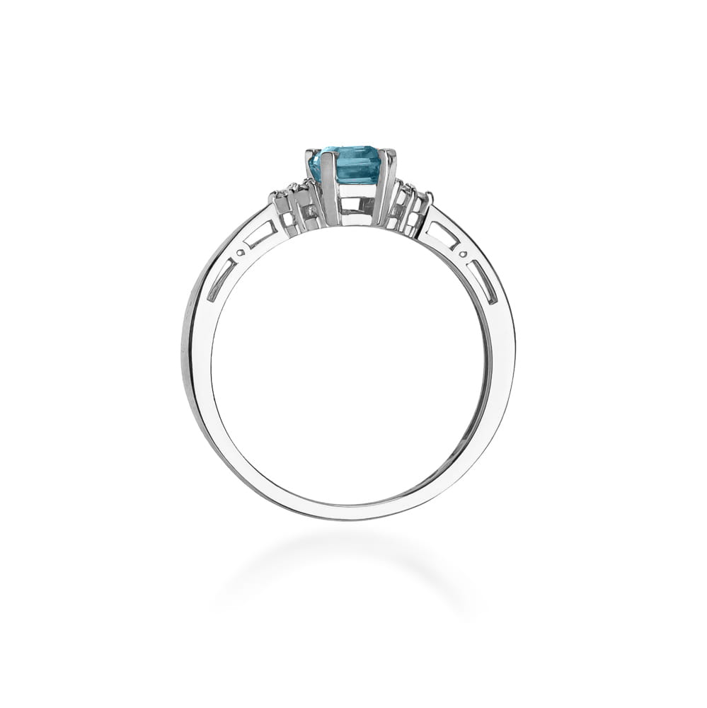 Inel Aur 9K cu Topaz Swiss 0.65 ct si Diamante Naturale 0.03 ct