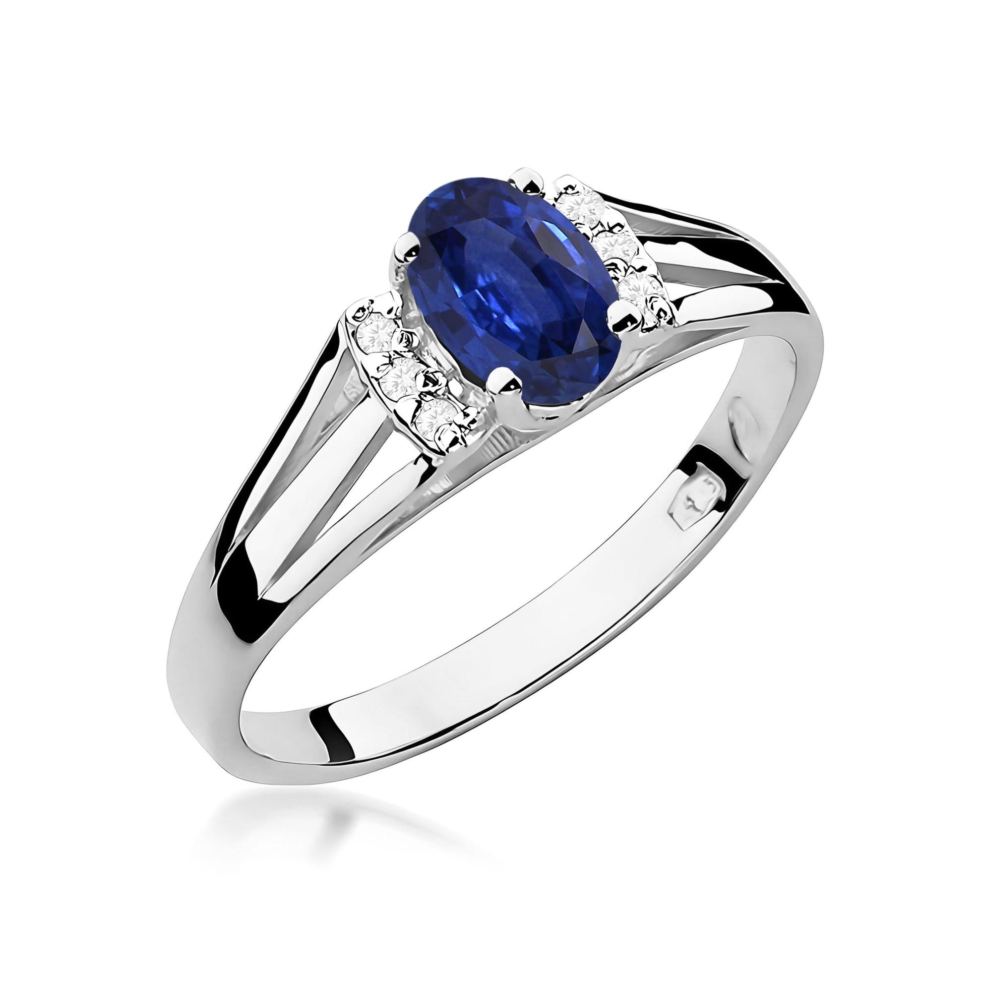 Inel Aur 9K cu Safir 0.70 ct si Diamante Naturale 0.05 ct