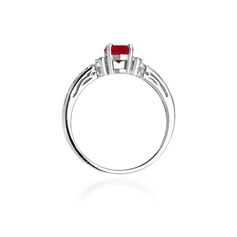 Inel Aur 9K cu Rubin 0.60 ct si Diamante Naturale 0.02 ct