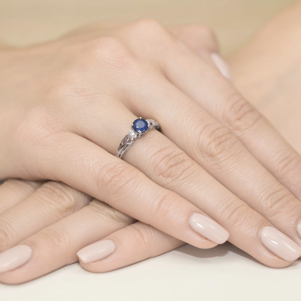 Inel Aur 9K cu Safir 0.50 ct si Diamante Naturale 0.02 ct