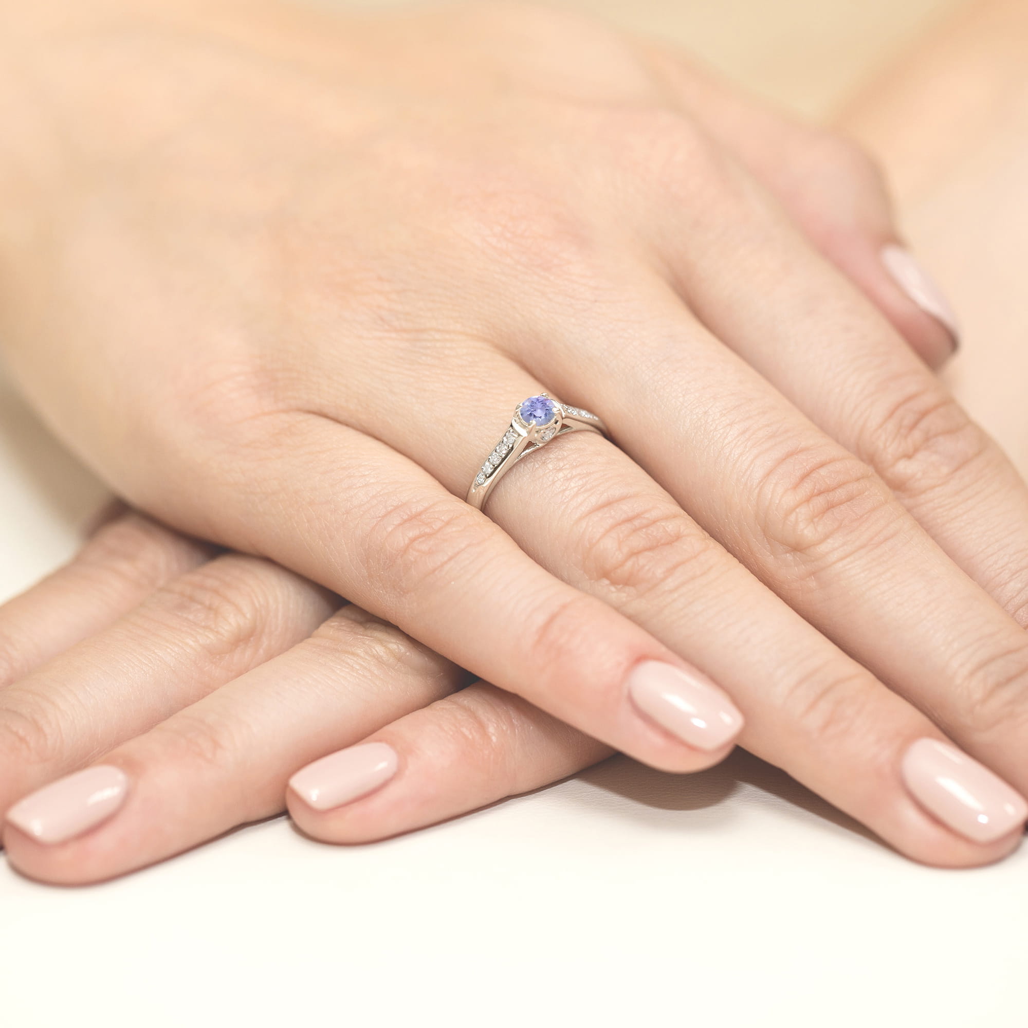 Inel Aur 9K cu Tanzanit 0.35 ct si Diamante Naturale 0.10 ct