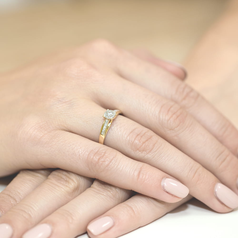 Inel Aur 9K cu Diamante Naturale 0.13 ct
