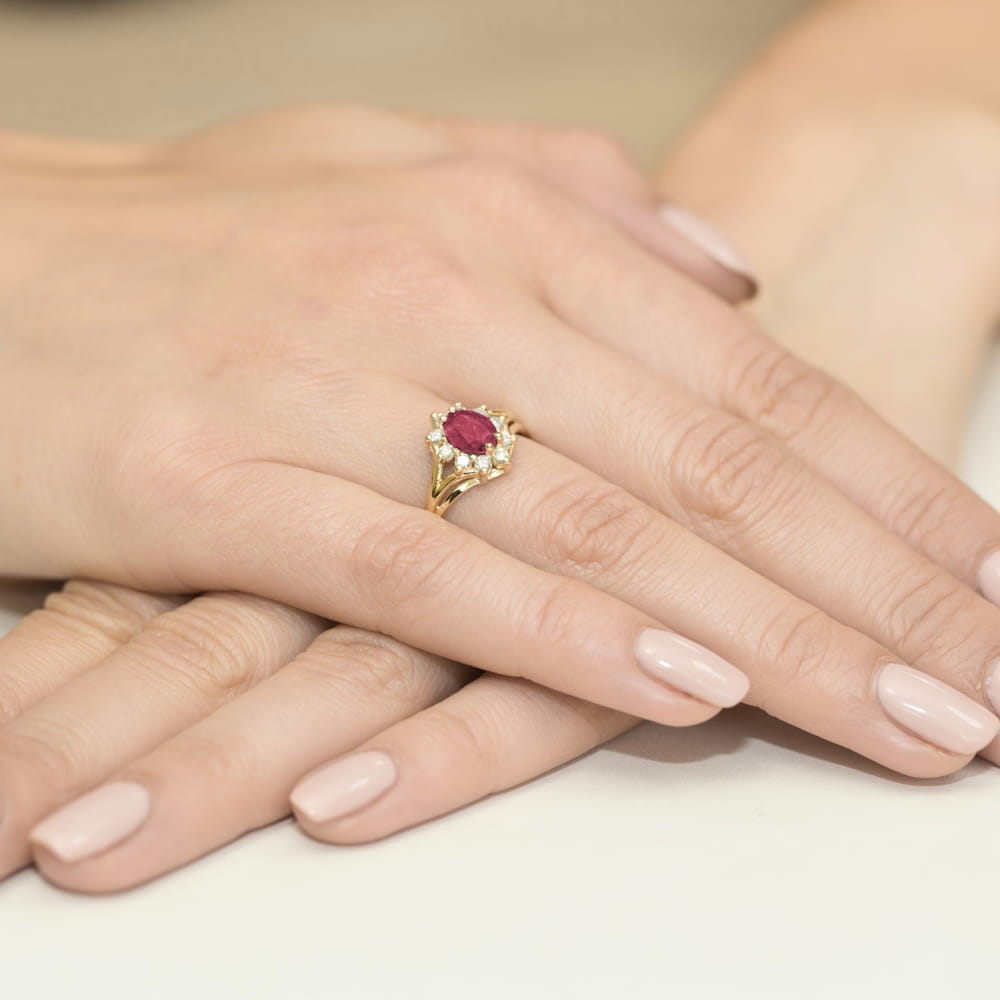 Inel Aur 9K cu Rubin 1.00 ct si Diamante Naturale 0.30 ct