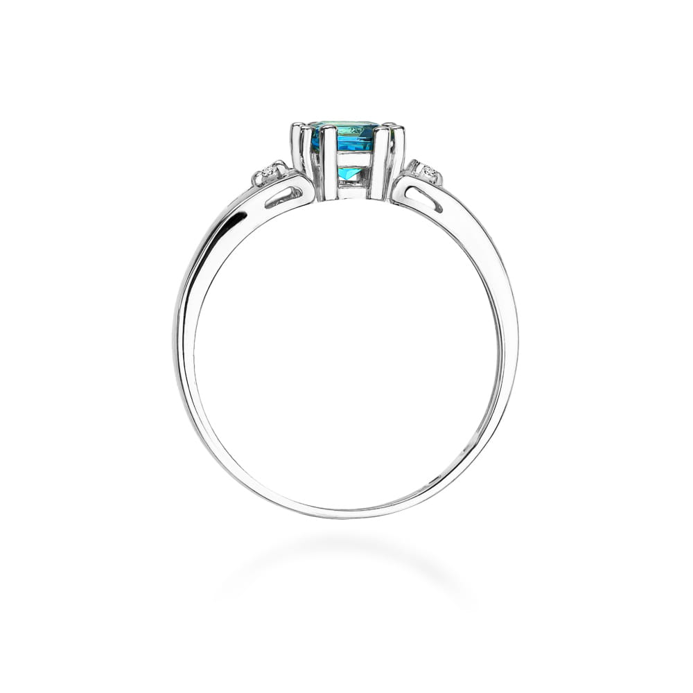 Inel Aur 9K cu Topaz Swiss 0.70 ct si Diamante Naturale 0.03 ct
