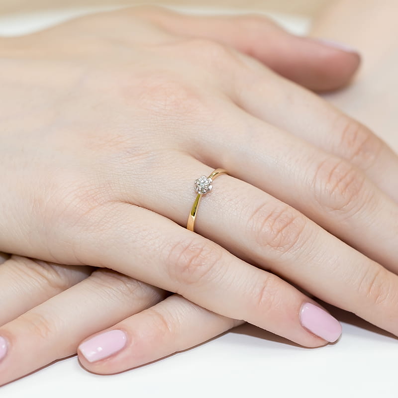 Inel Aur 9K cu Diamant Natural 0.10 ct