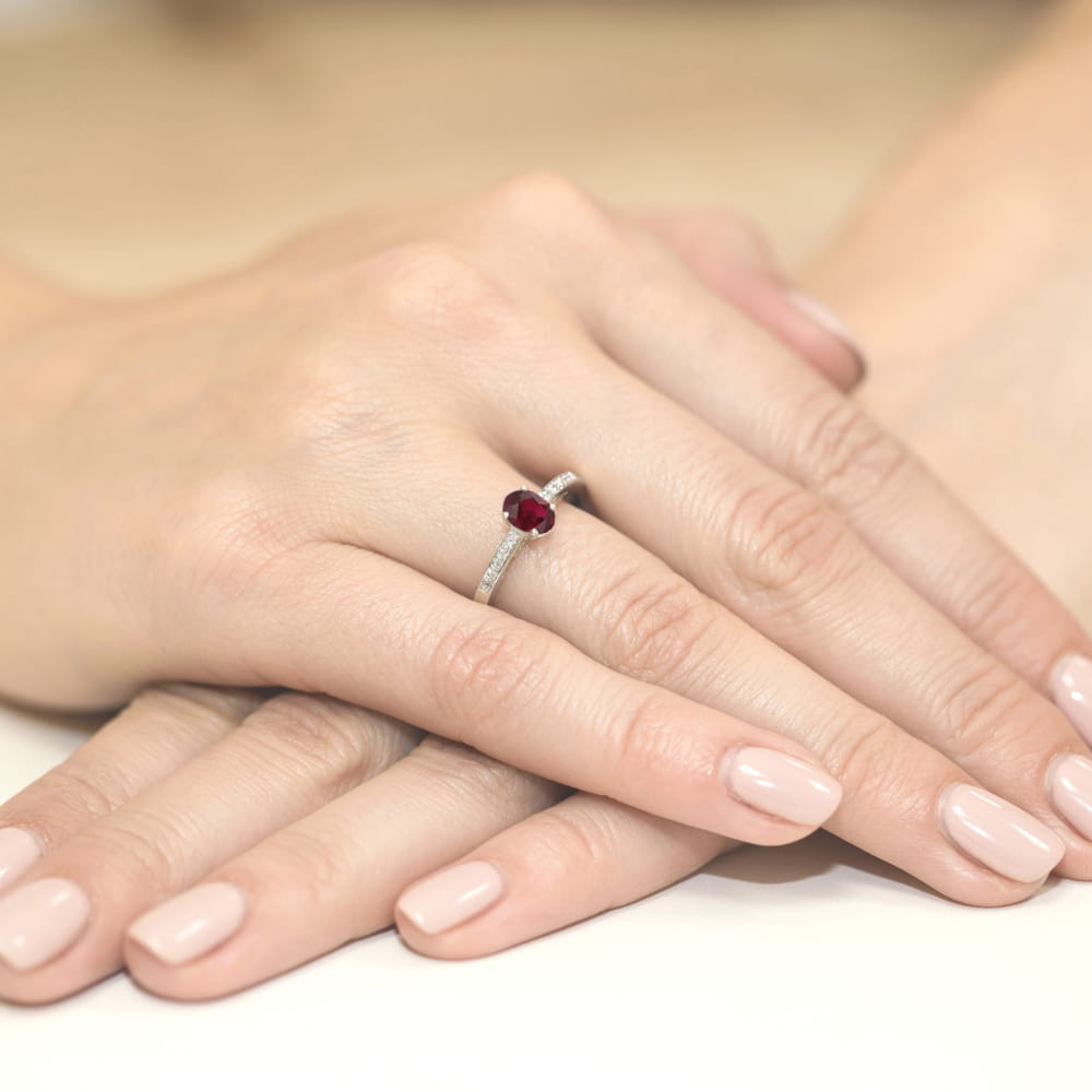Inel Aur 9K cu Rhodolite 0.50 ct si Diamante Naturale 0.05 ct
