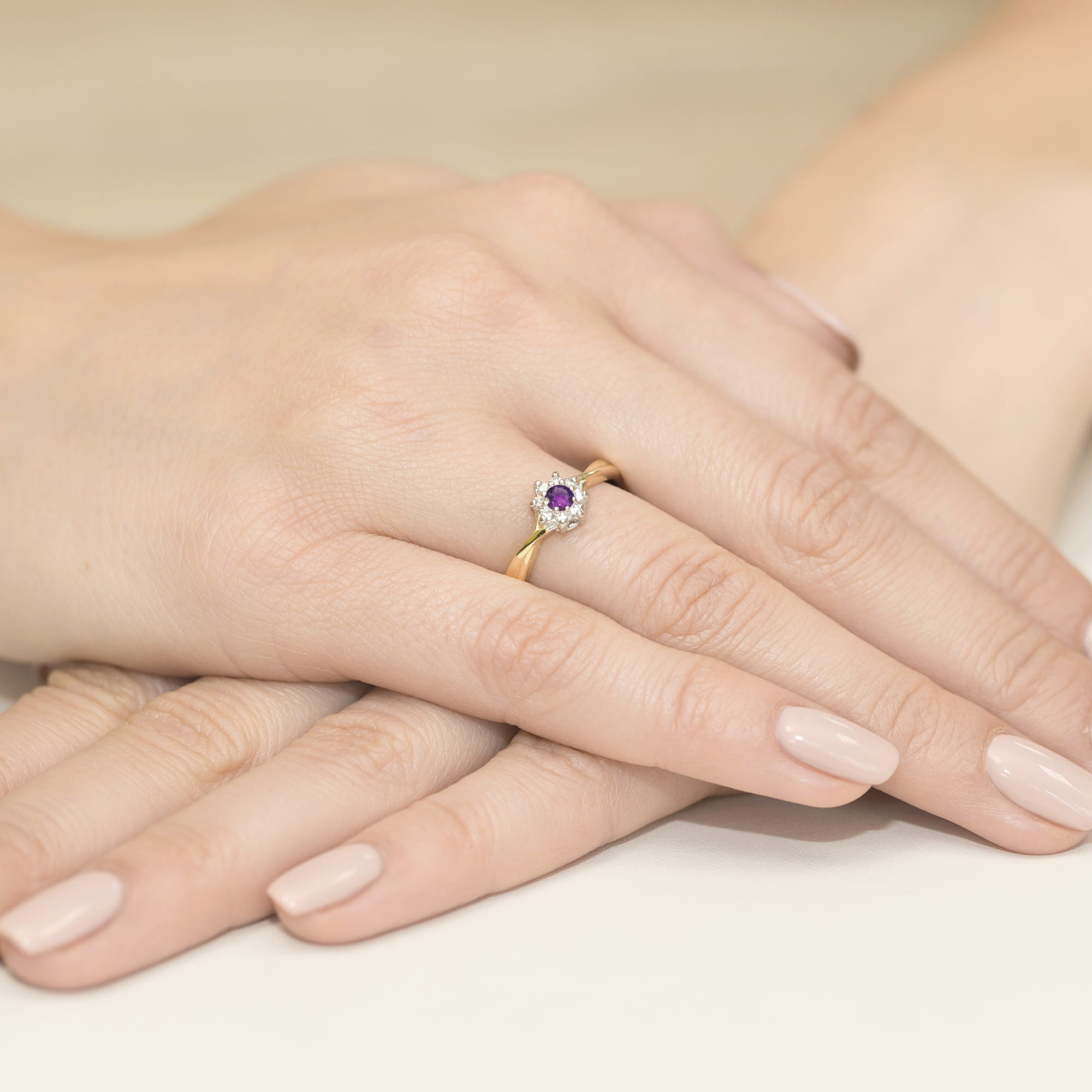Inel Aur 9K cu Ametist 0.10 ct si Diamante Naturale 0.12 ct
