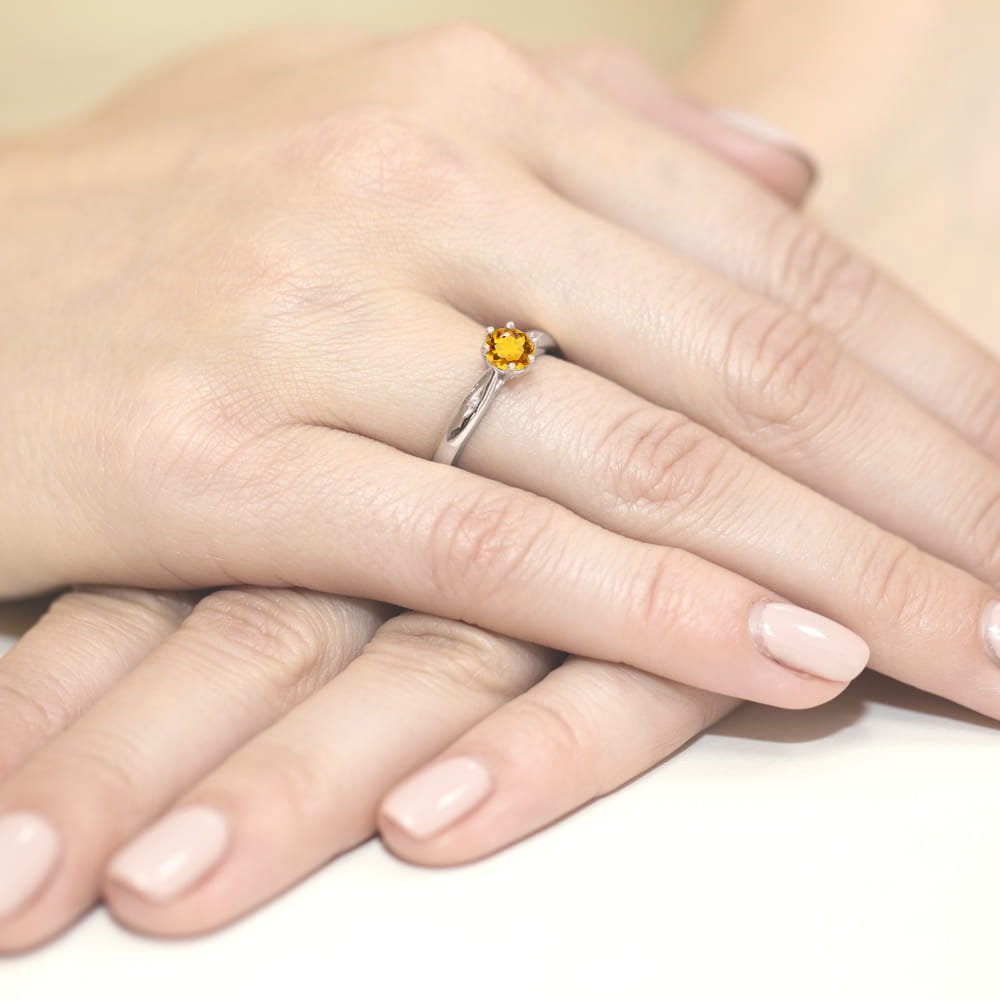 Inel Aur 9K cu Citrin 0.50 ct si Diamante Naturale 0.01 ct