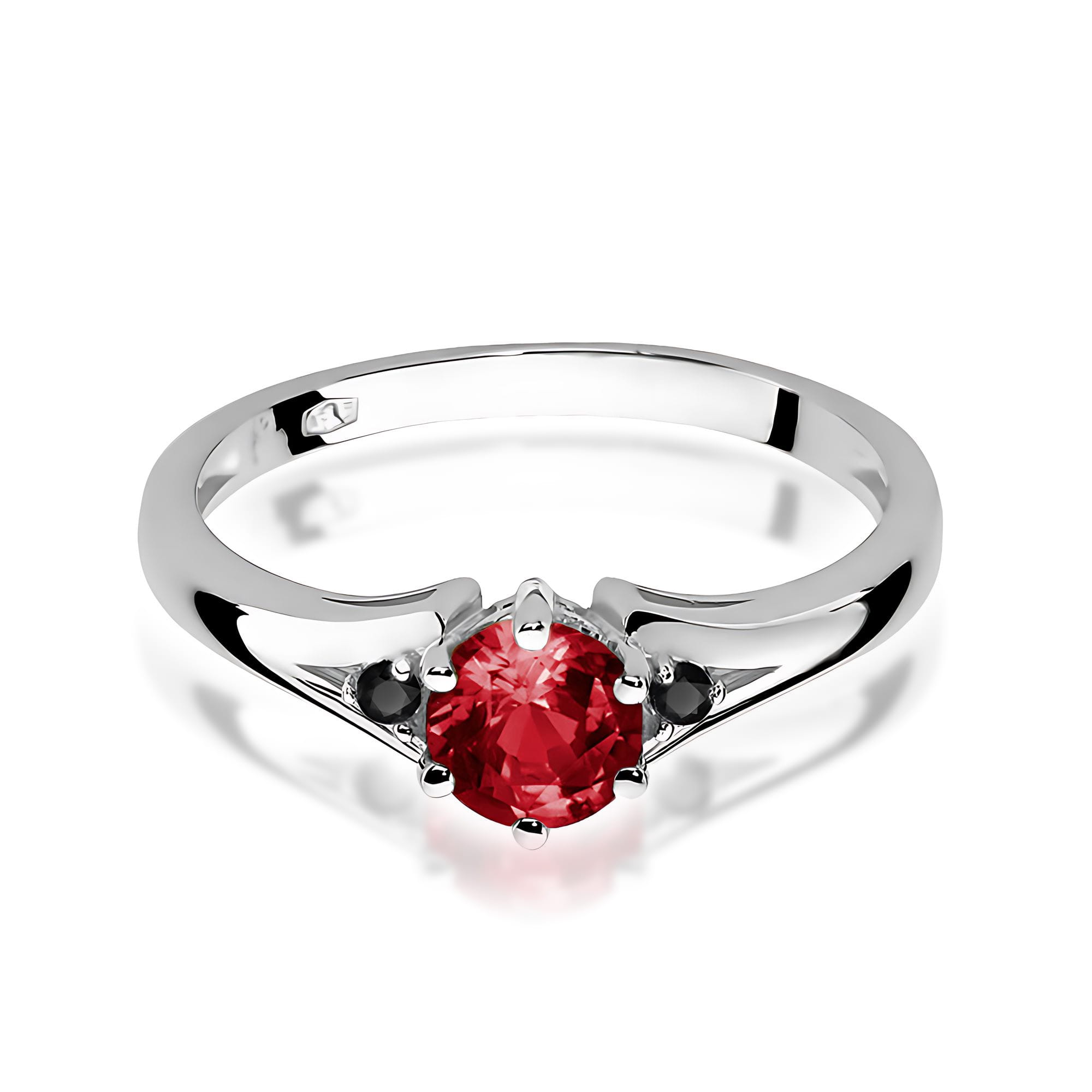 Inel Aur 9K cu Granat 0.60 ct si Diamante Naturale Negre 0.03 ct