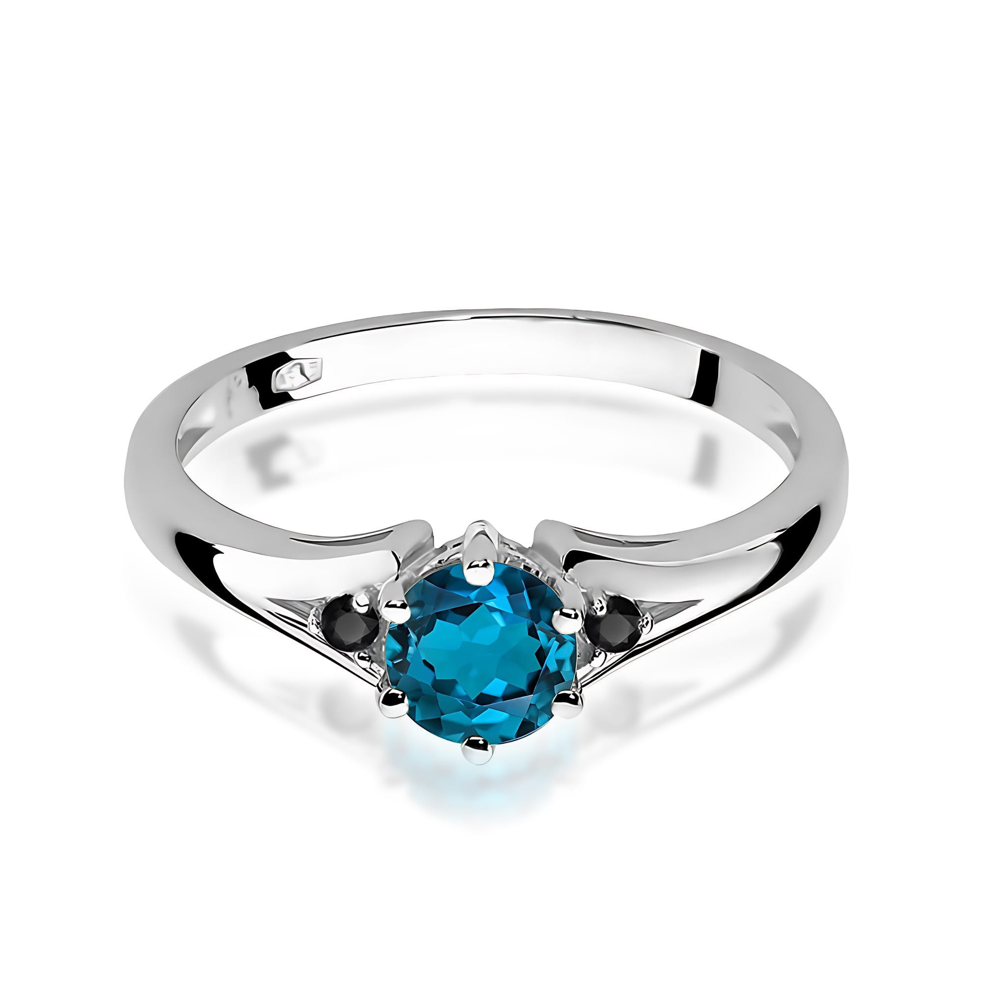 Inel Aur 9K cu Topaz London Blue 0.50 ct si Diamante Naturale Negre 0.03 ct