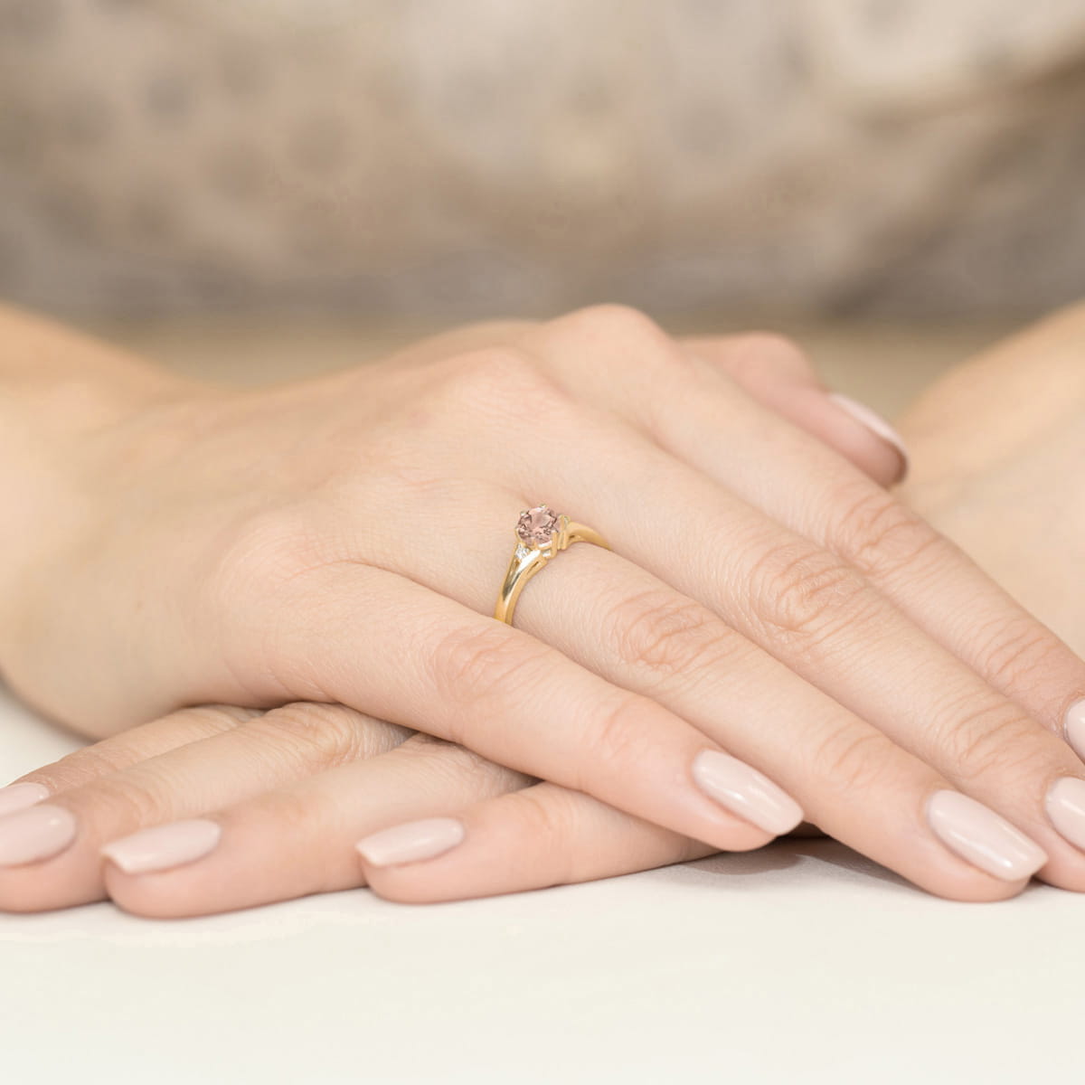 Inel Aur 9K cu Morganit 0.40 ct si Diamante Naturale 0.03 ct