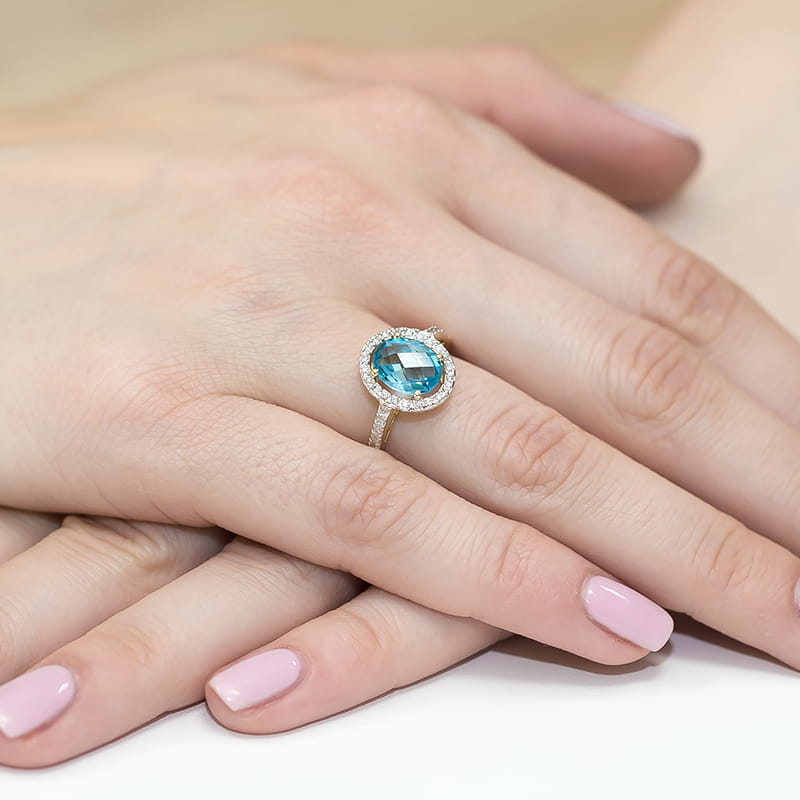 Inel Aur 9K cu Topaz Swiss 1.70 ct si Diamante Naturale 0.16 ct