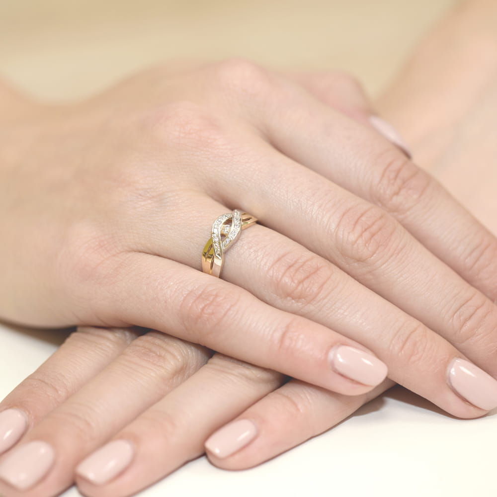 Inel Aur 9K cu Diamante Naturale 0.10 ct