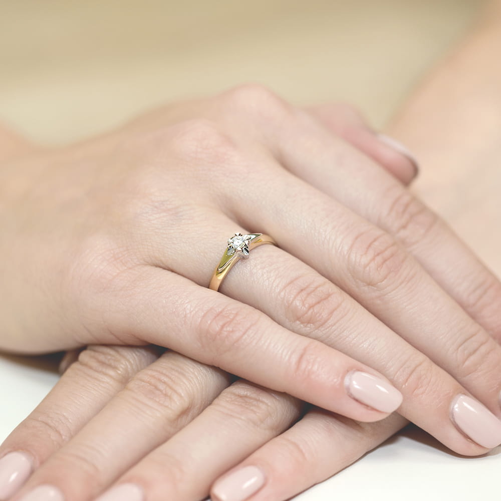 Inel Aur 9K cu Diamant Natural 0.15 ct