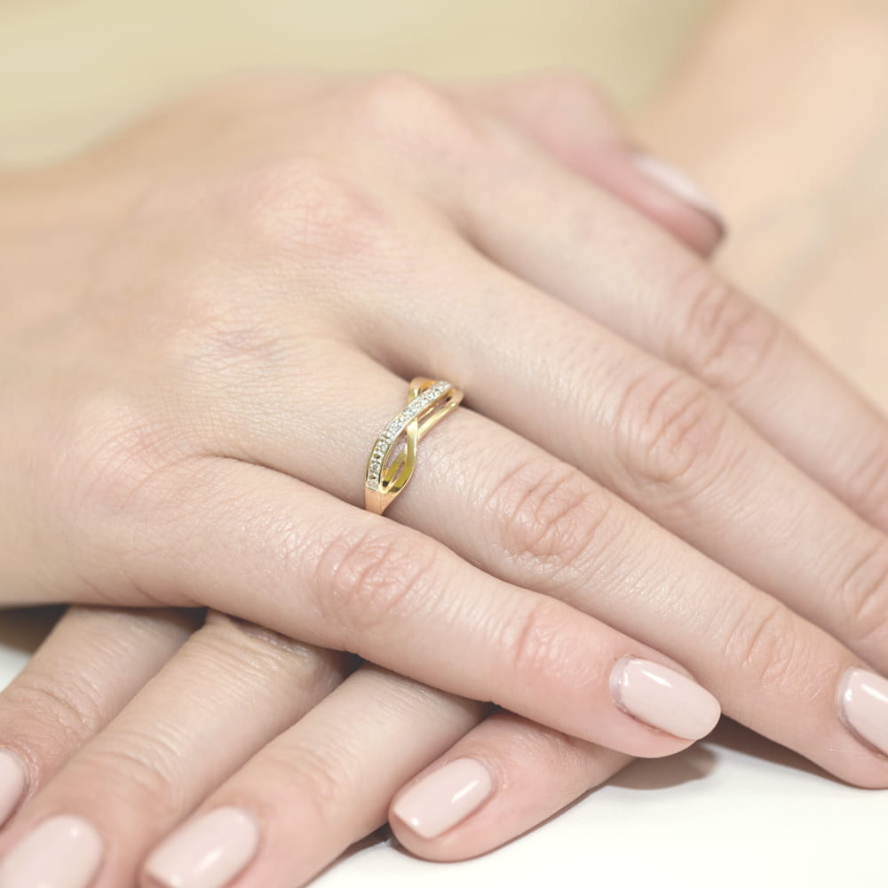 Inel Aur 9K cu Diamante Naturale 0.06 ct