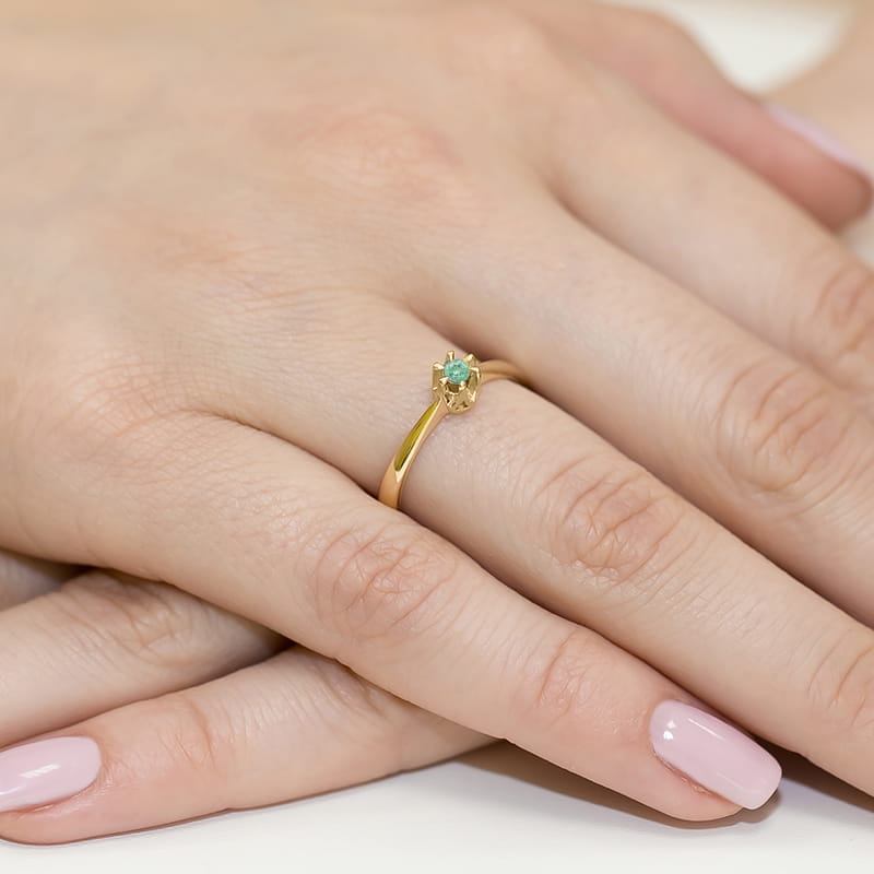 Inel Aur 14K W111 Smarald 0.15ct