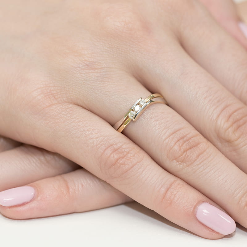 Inel Aur 9K cu Diamante Naturale 0.12 ct