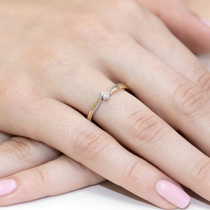 Inel Aur 9K cu Diamant Natural 0.04 ct