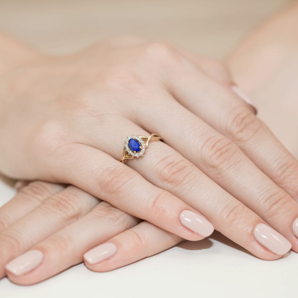 Inel Aur 9K cu Safir 0.70 ct si Diamante Naturale 0.12 ct