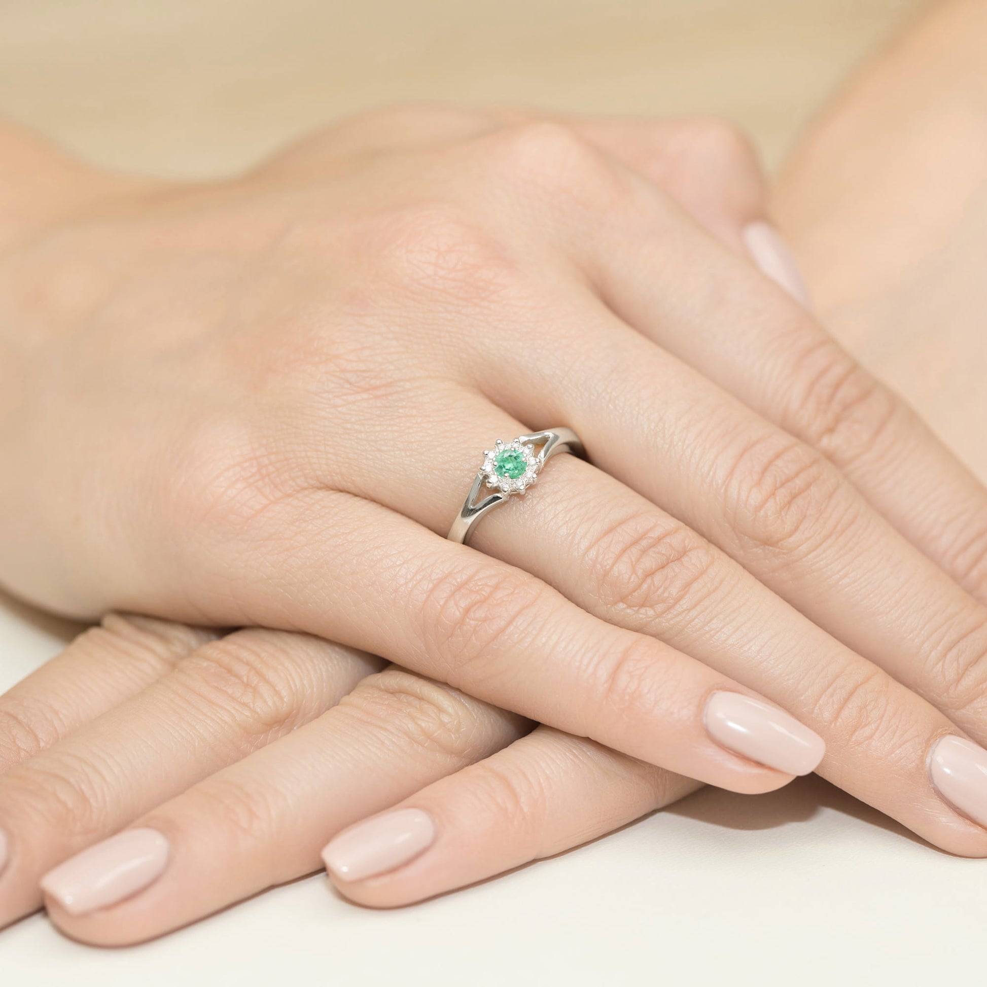 Inel Aur 9K cu Smarald 0.15 ct si Diamante Naturale 0.09 ct