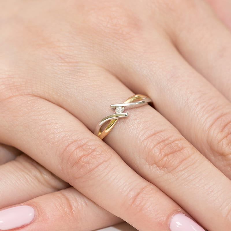 Inel Aur 9K cu Diamant Natural 0.04 ct