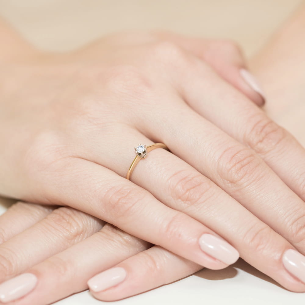 Inel Aur 9K cu Diamant Natural 0.12 ct
