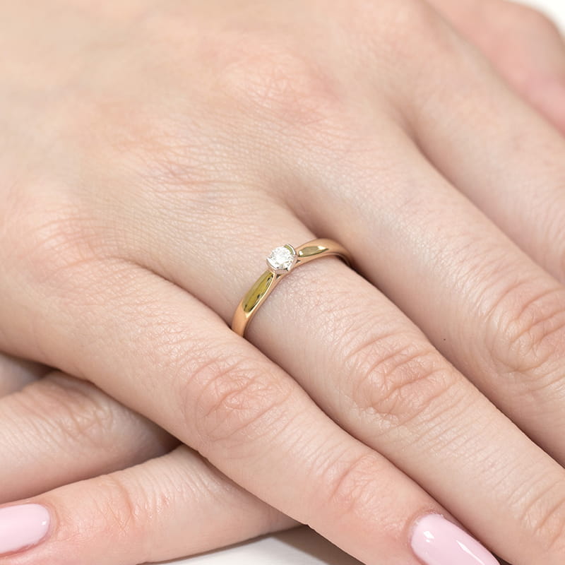 Inel Aur 9K cu Diamant Natural 0.10 ct