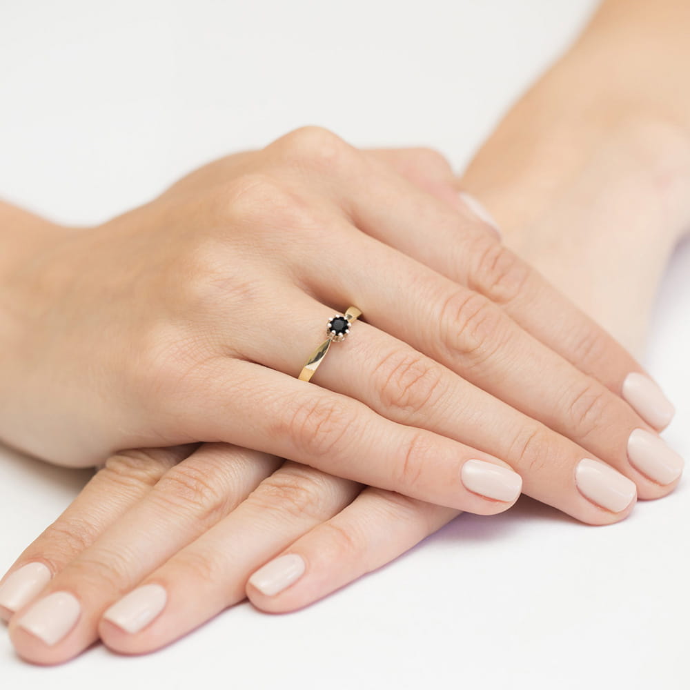 Inel Aur 9K cu Diamant Natural Negru 0.30 ct