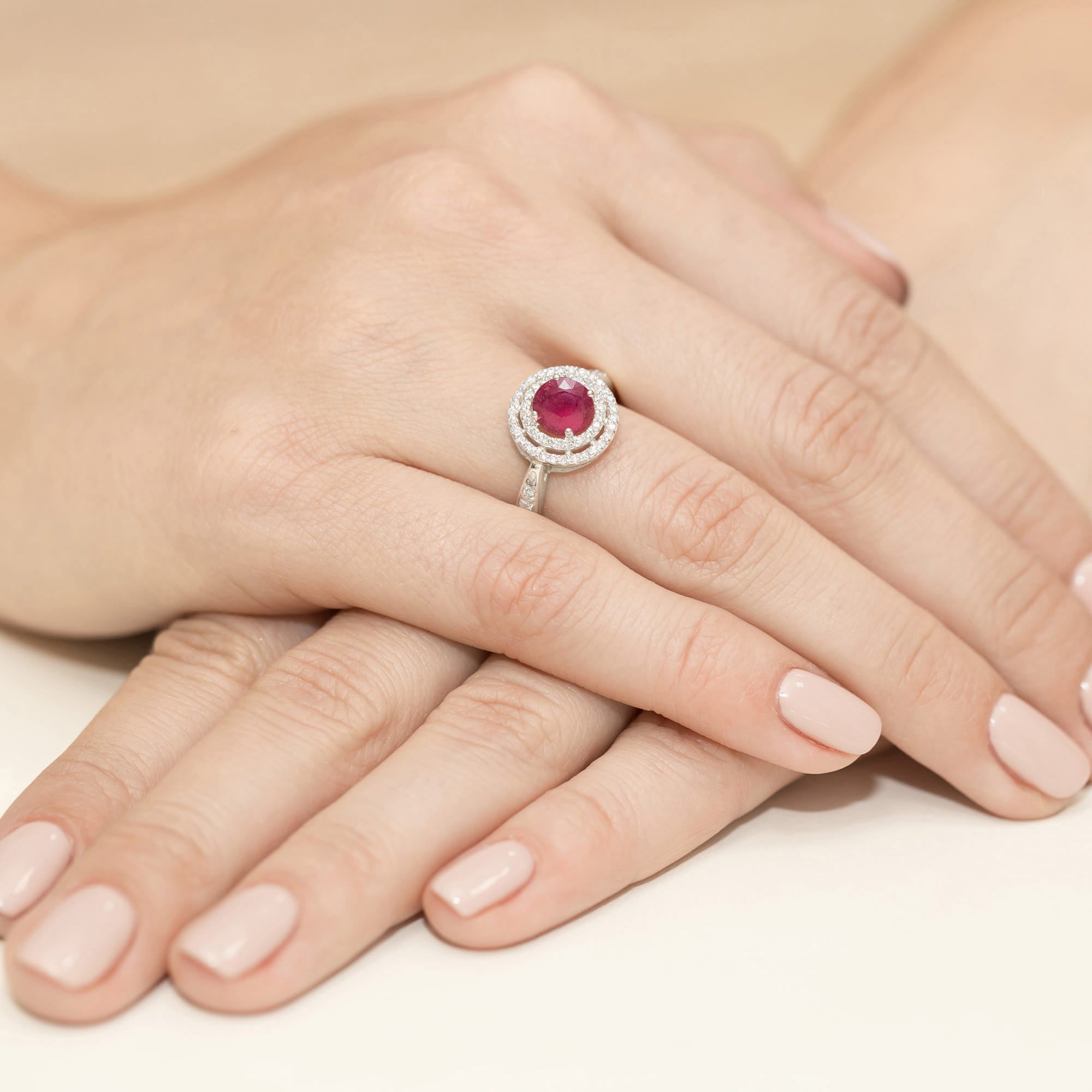 Inel Aur 9K cu Rubin 1.20 ct si Diamante Naturale 0.37 ct