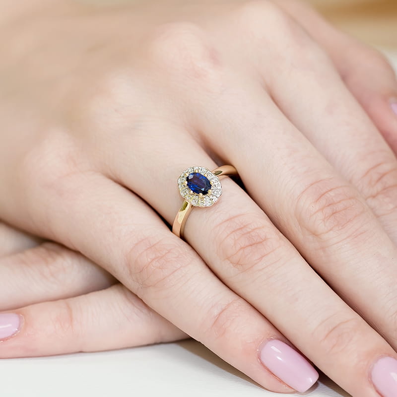 Inel Aur 9K cu Safir 0.70 ct si Diamante Naturale 0.07 ct
