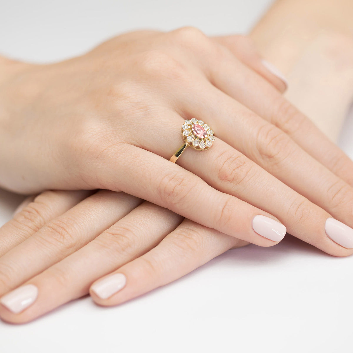Inel Aur 9K cu Diamante Roz de Laborator 0.60 ct
