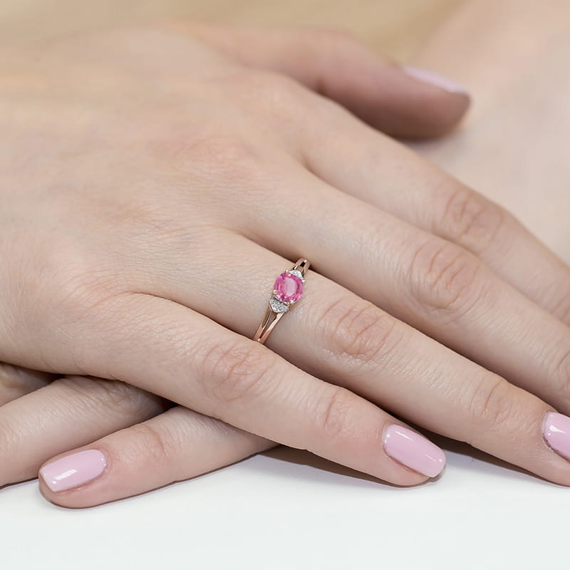 Inel Aur 14K cu Topaz Roz 0.65 ct si Diamante Naturale 0.01 ct
