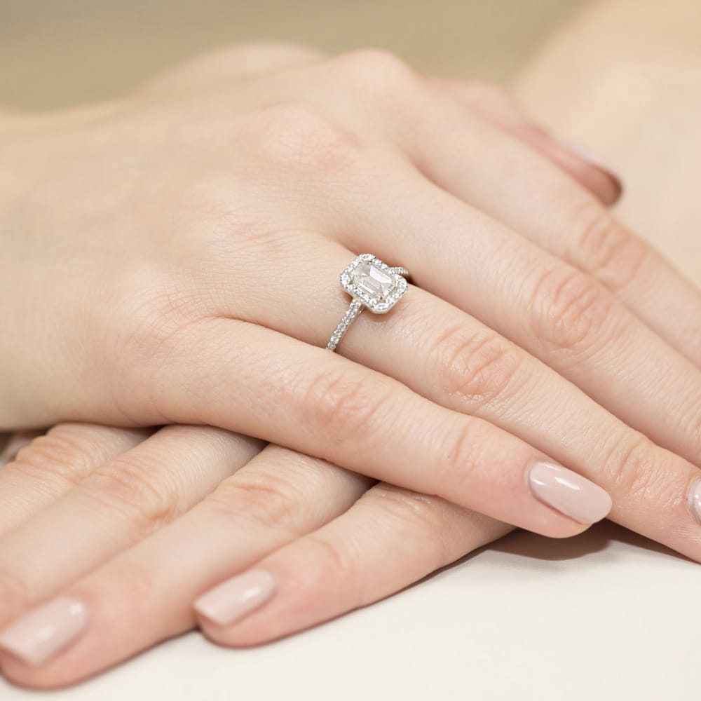 Inel Aur 9K cu Diamante de Laborator 0.79 ct