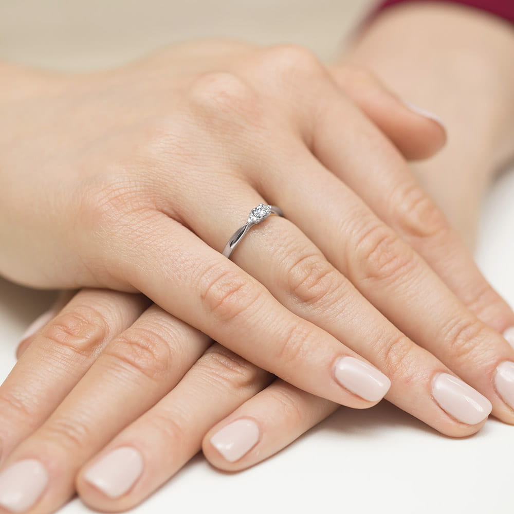 Inel Aur 9K cu Diamante Naturale 0.13 ct