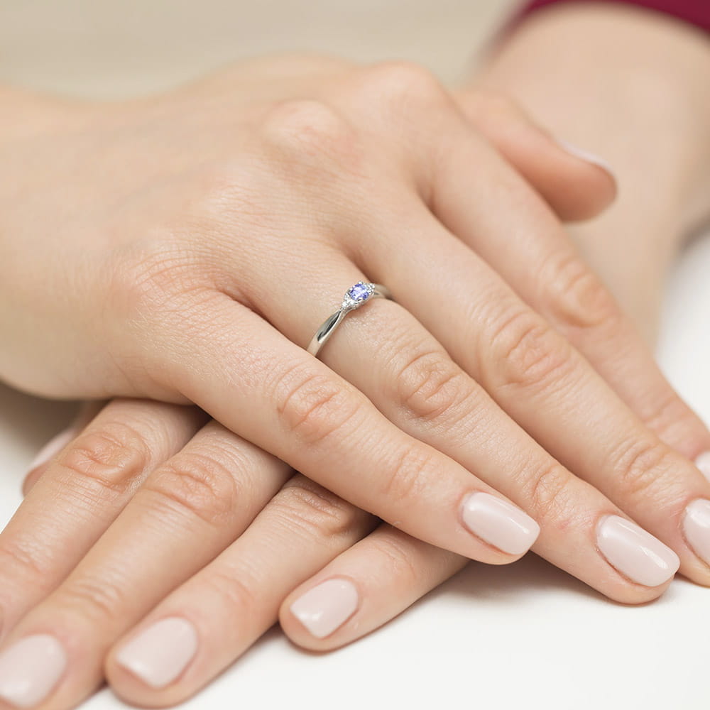 Inel Aur 9K cu Tanzanit 0.15 ct si Diamante Naturale 0.03 ct