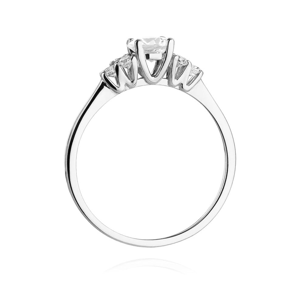 Inel Aur 9K cu Safir Alb 0.60 ct si Diamante Naturale 0.18 ct