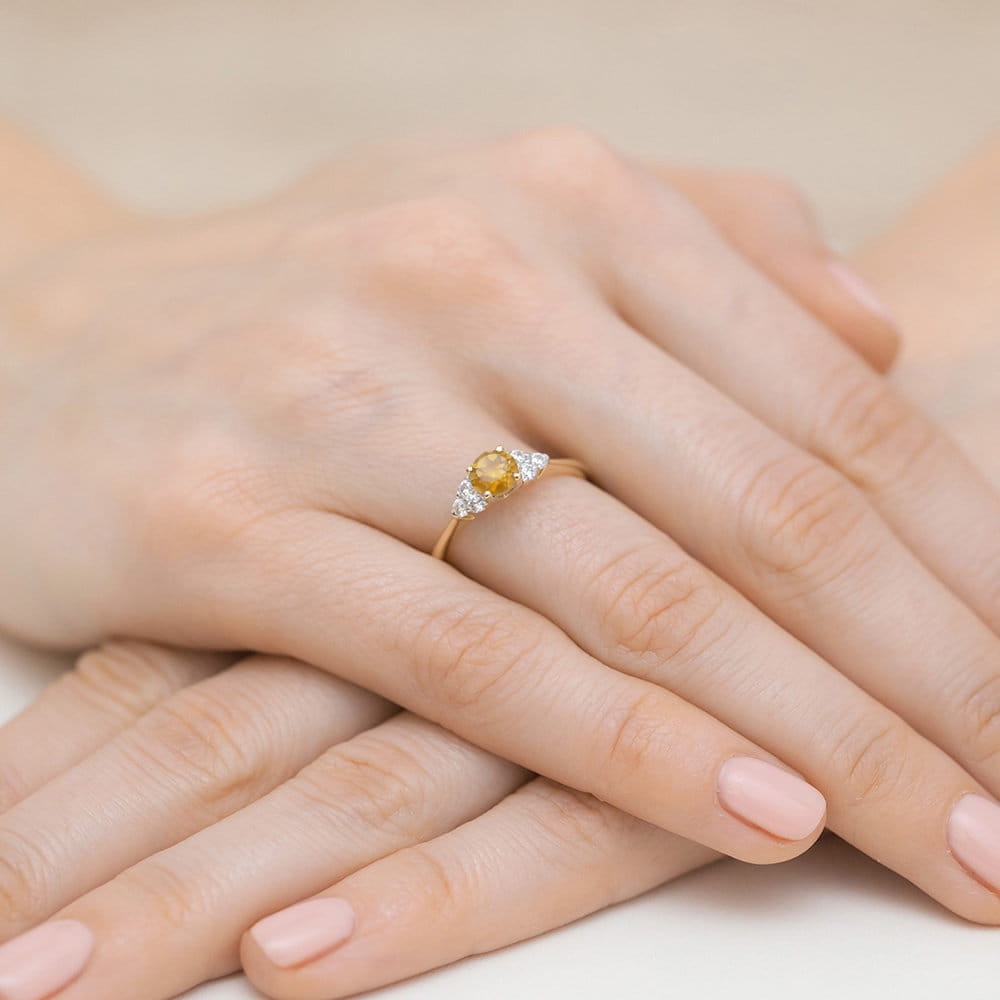 Inel Aur 9K cu Citrin 0.50 ct si Diamante Naturale 0.18 ct