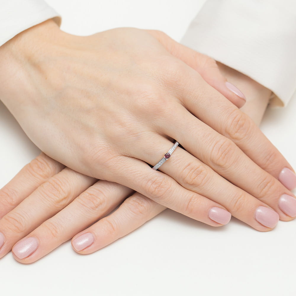 Inel Aur 9K cu Rubin 0.15 ct si Diamante Naturale 0.07 ct