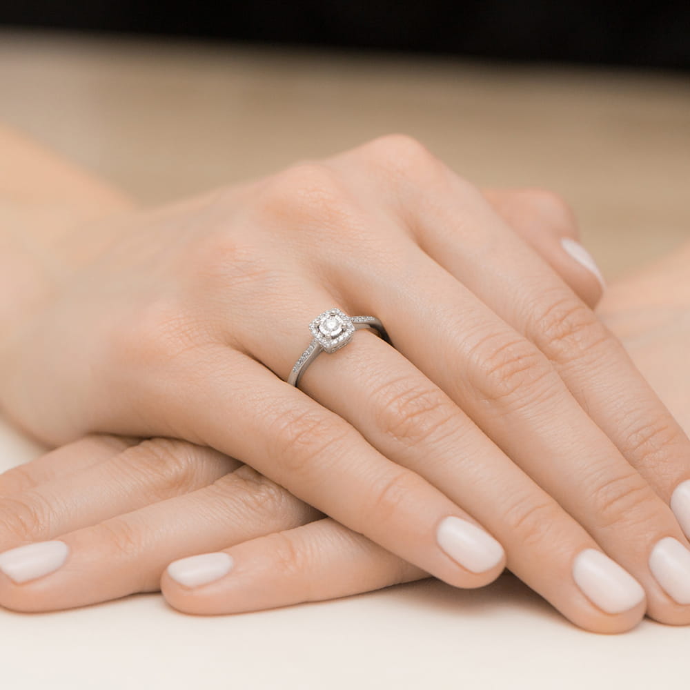 Inel Aur 9K cu Diamante de Laborator 0.21 ct