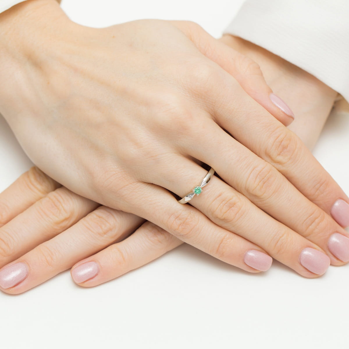 Inel Aur 9K cu Smarald 0.15 ct si Diamante Naturale 0.01 ct