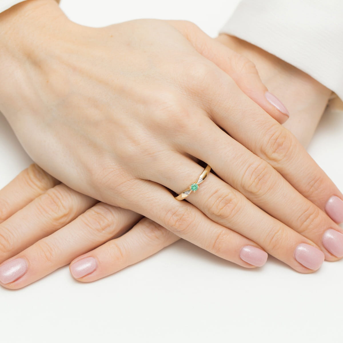 Inel Aur 9K cu Smarald 0.15 ct si Diamante Naturale 0.01 ct