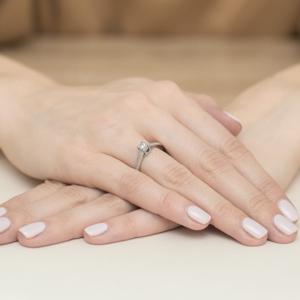 Inel Aur 9K cu Diamante Naturale 0.13 ct