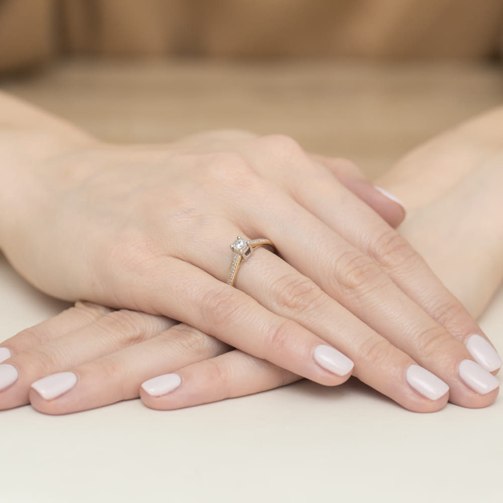Inel Aur 9K cu Diamante Naturale 0.13 ct