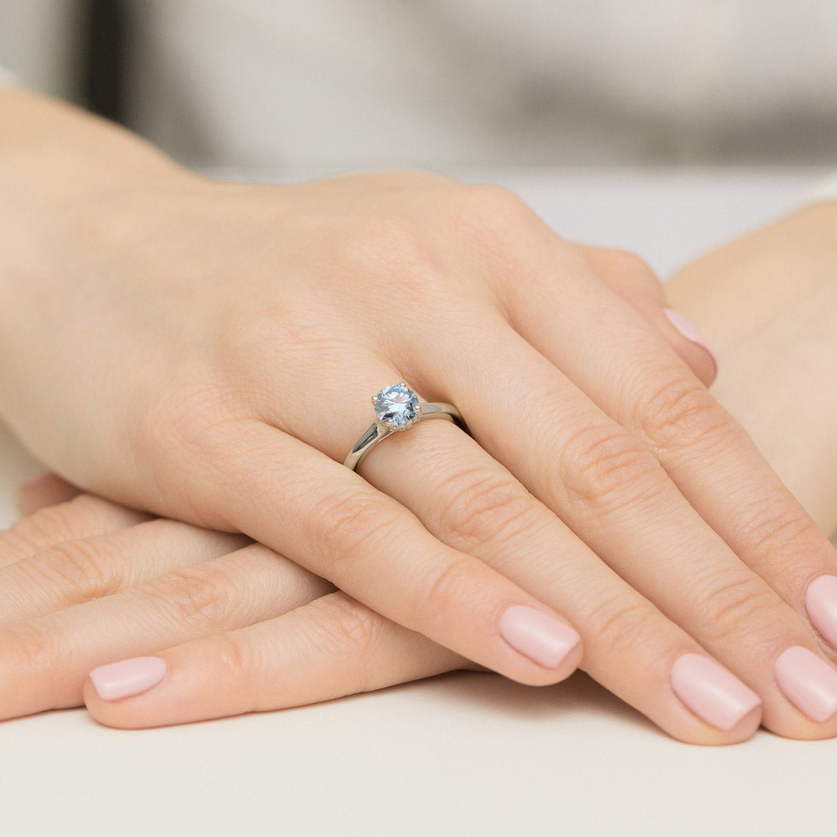 Inel Aur 9K cu Diamante Albastru de Laborator 1.07 ct