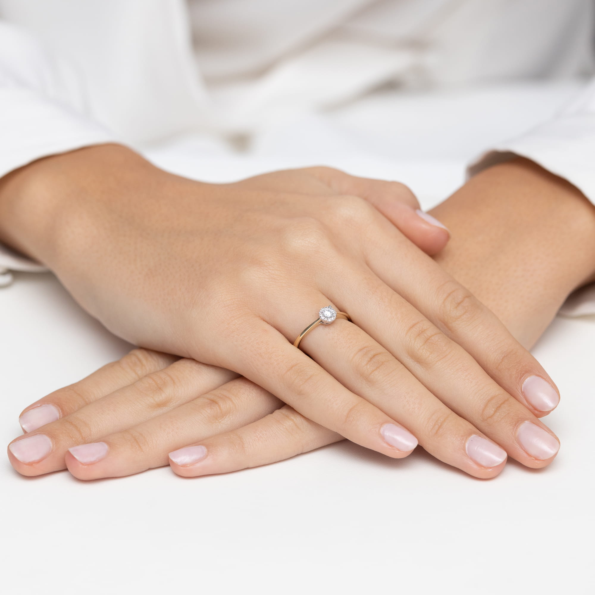 Inel Aur 9K cu Diamante Naturale 0.14 ct