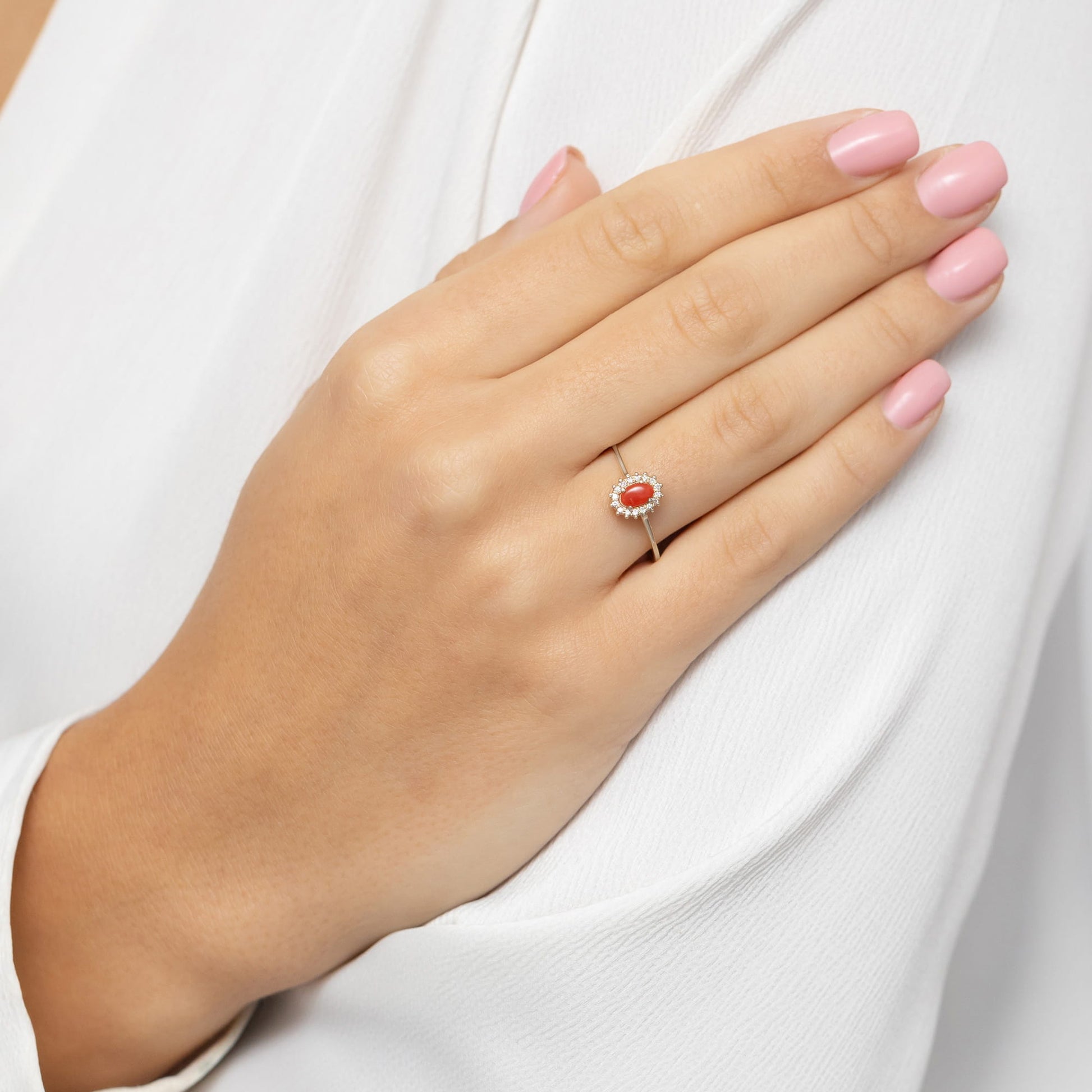 Inel Aur 9K cu Coral 0.20 ct si Diamante Naturale 0.08 ct