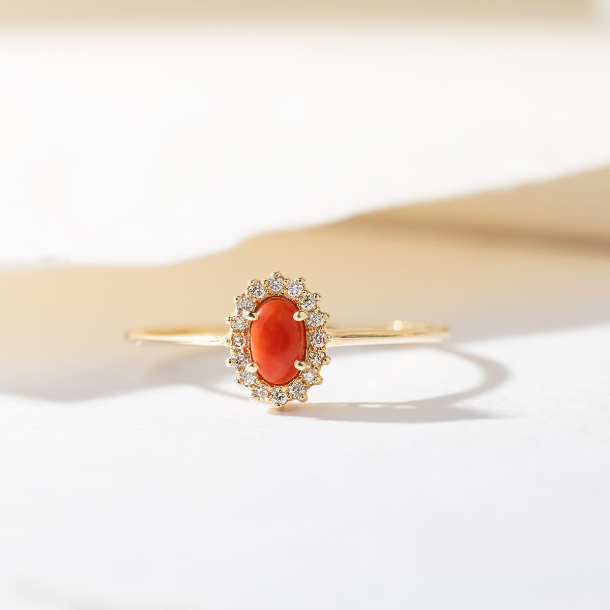 Inel Aur 9K cu Coral 0.20 ct si Diamante Naturale 0.08 ct